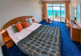 Отель Luna Hotel - Balneo & Spa Золотые Пески Standard Twin Room with Balcony and Sea View (2 Adults)-8